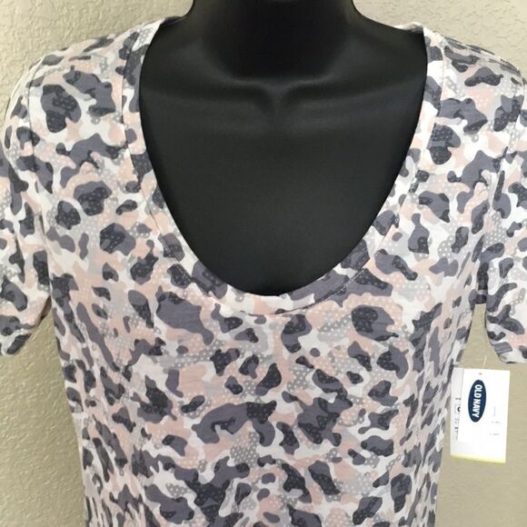 𝅺OLD Navy Active Go-Dry Exercise Workout Shirt Top - Picture 3 of 8